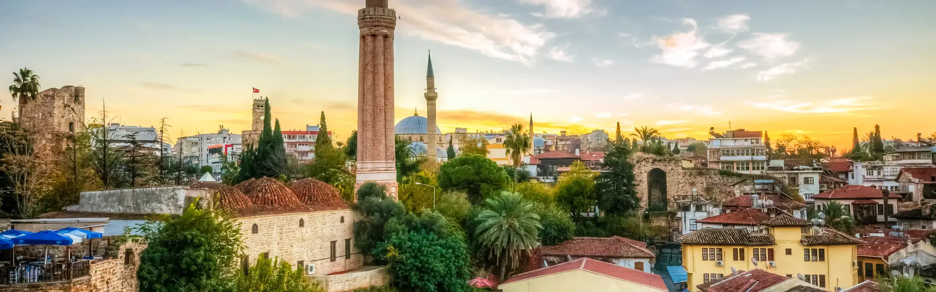 Kaleiçi Eski Şehir: Antalya'nın Zamansız Tarih ve Cazibe Kalbi