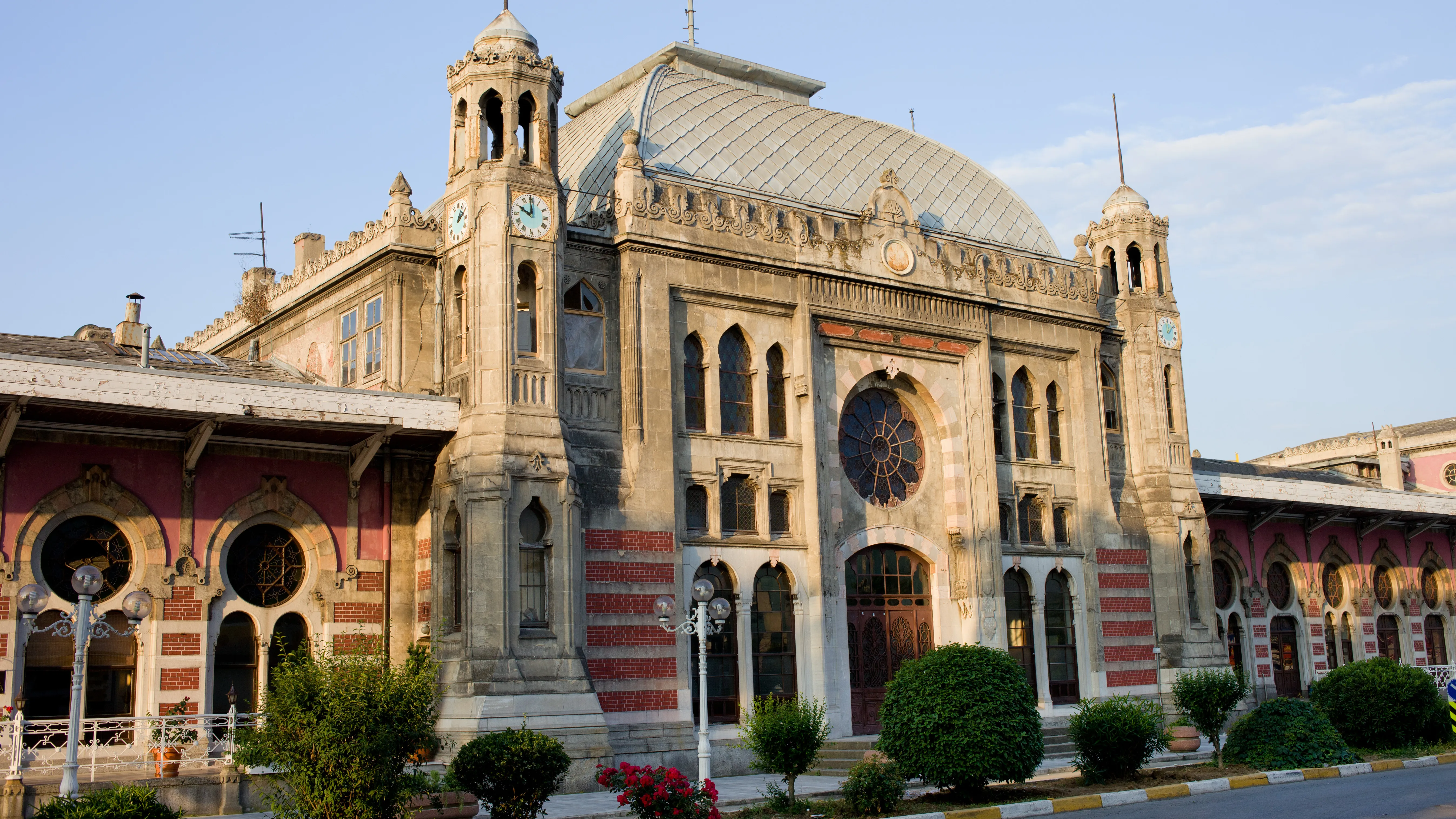 Explore Istanbul
